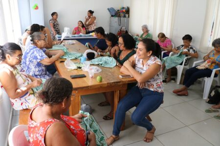 PORTO ESTRELA: Centro de Convivência da Melhor Idade atende mais de 120 idosos em diferentes atividades