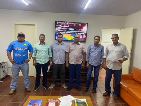 Assessor jurídico Vinicius Ignácio e vereadores visitam a Companhia Matogrossense de Mineração – METAMAT