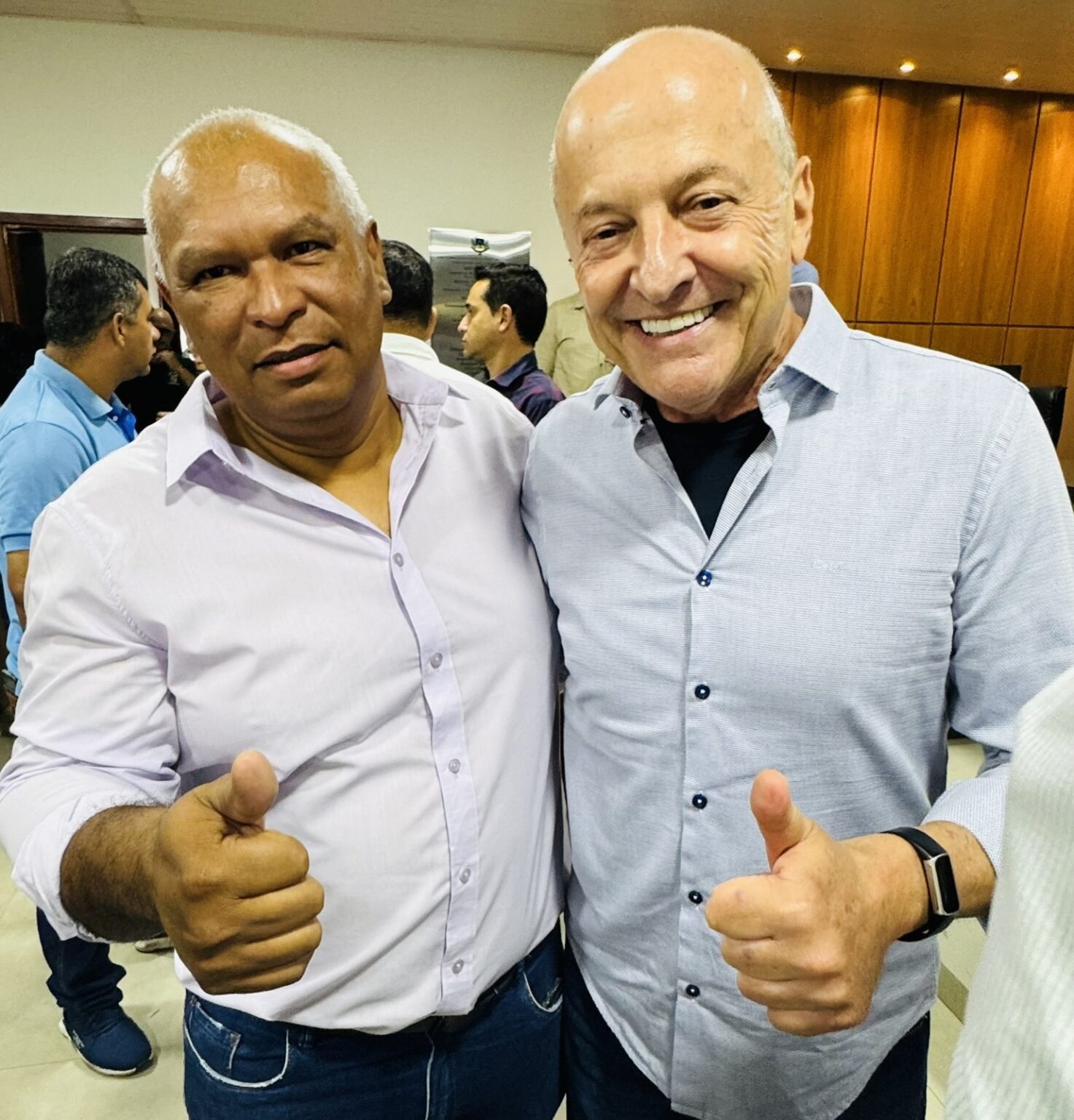 Galeria: Prefeito Marcio Pescador participa de encontro com vice-governador, deputados estaduais e prefeitos em Nortelândia para discutir impactos da chuva na região médio-norte.