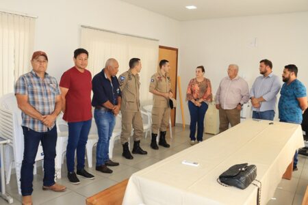 Visita do Capitão Caique e do 1º Sargento Coura da 3ª Companhia Independente de Bombeiros Militares de Tangará da Serra em Porto Estrela