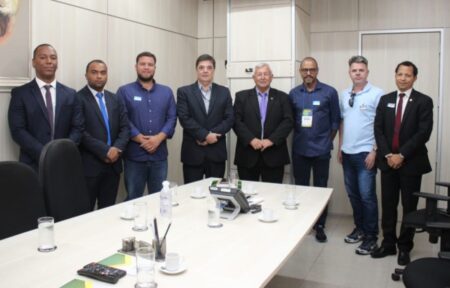 Em Brasília, prefeito Eugênio Pelachim participou de reunião no Ministério da Agricultura e Pecuária
