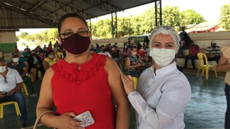 200 doses da vacina contra covid 19