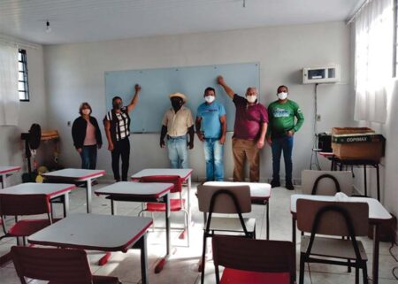Reforma da escola na comunidade do vãozinho