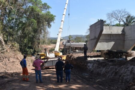 Ponte De Concreto Da Comunidade Vao Grande