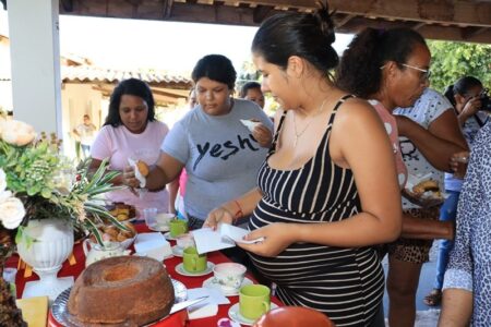 Galeria: Assistência Social e CRAS realizam homenagem a gestantes e mulheres do PAIF